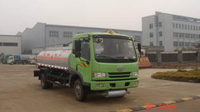 解放輕卡化工液體運輸車 價格、參數、圖片及廠家介紹